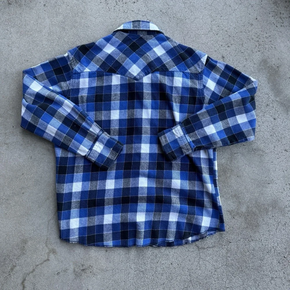 Vintage 90s Wrangler Cotton Flannel Pearl Snap Blue White Medium Plaid
